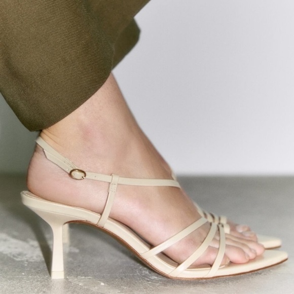 NWT ZARA Pointed Toe Heeled Leather Sandals White Women’s Size 6.5 - Picture 1 of 8